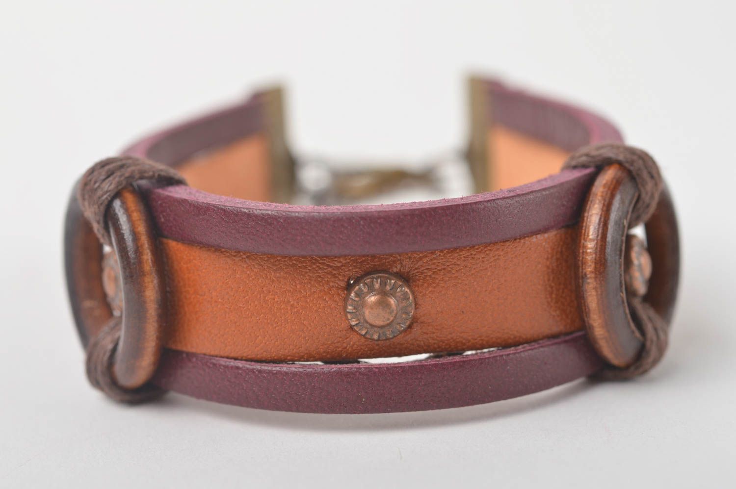 Bracelet cuir Bijoux fait main design original brun avec bois Accessoire femme photo 4