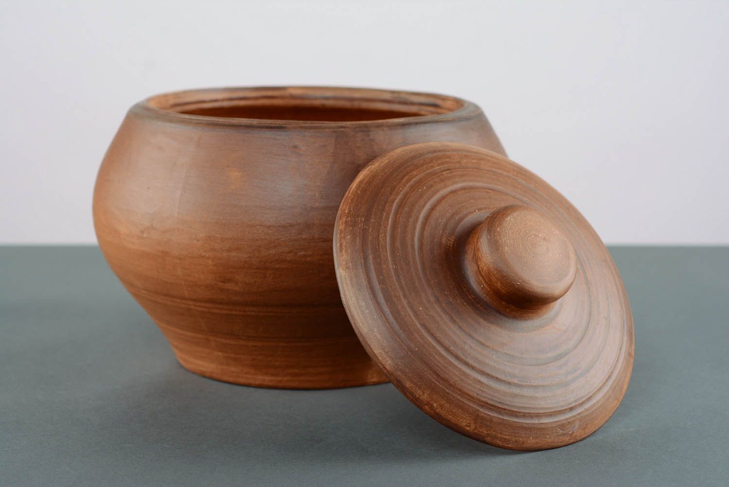 Pote de cerâmica artesanal para assados foto 3