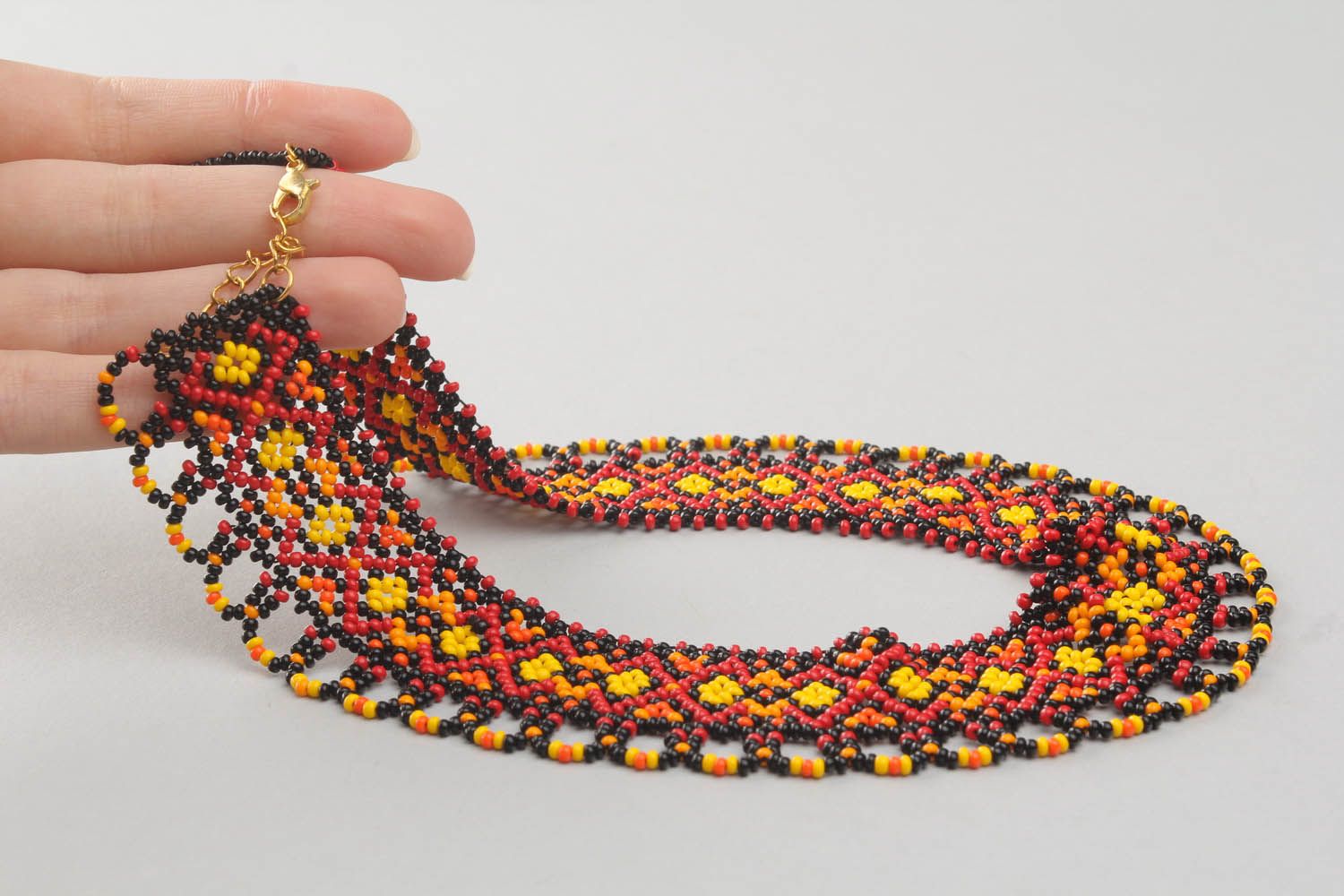 Bead woven necklace  photo 2