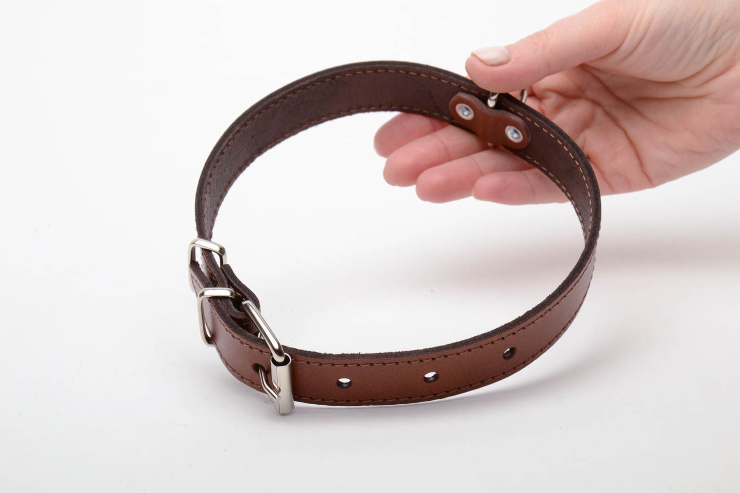 Brown leather dog collar photo 5
