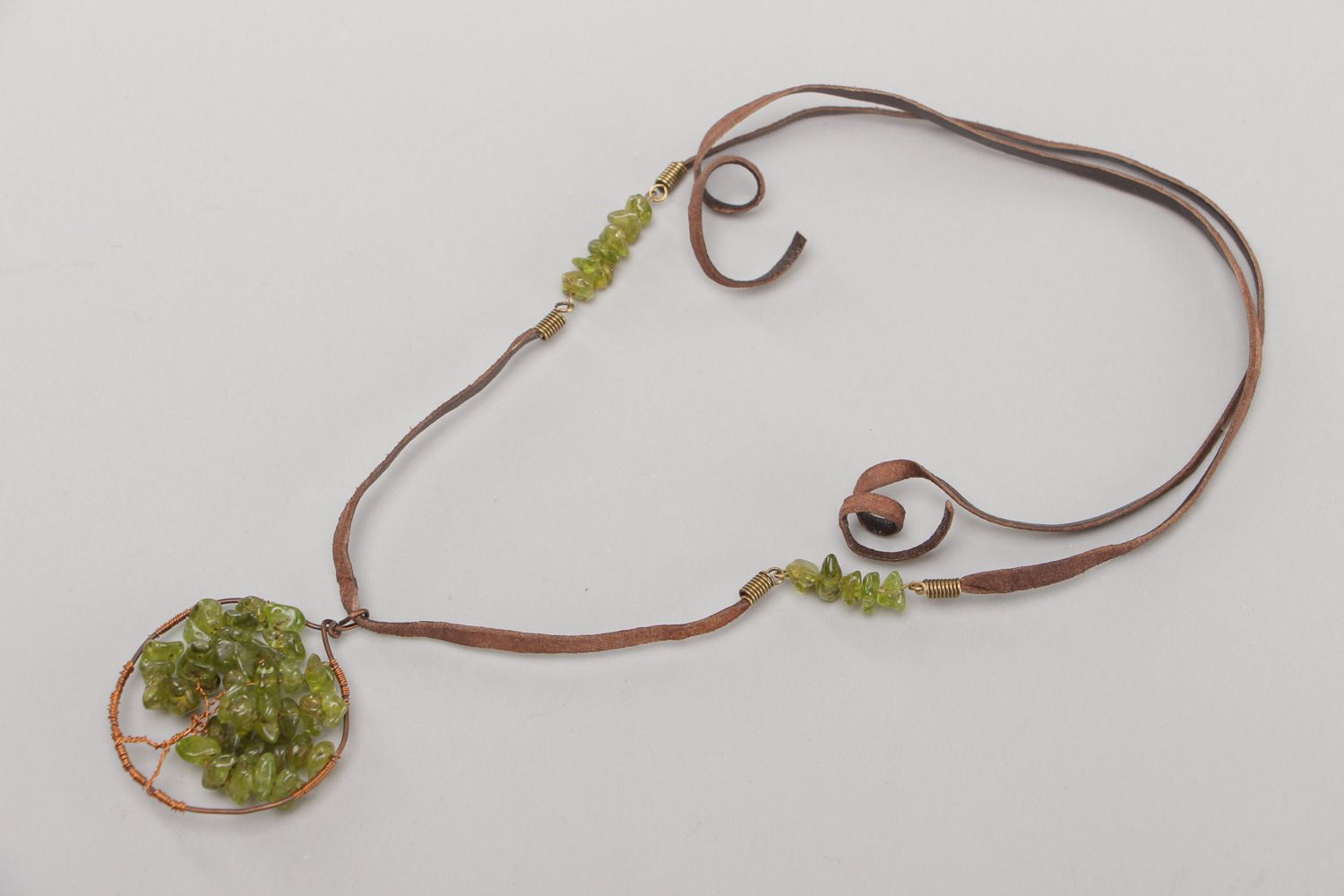 Handmade round pendant with green garnet stone and copper on leather cord for lady photo 2