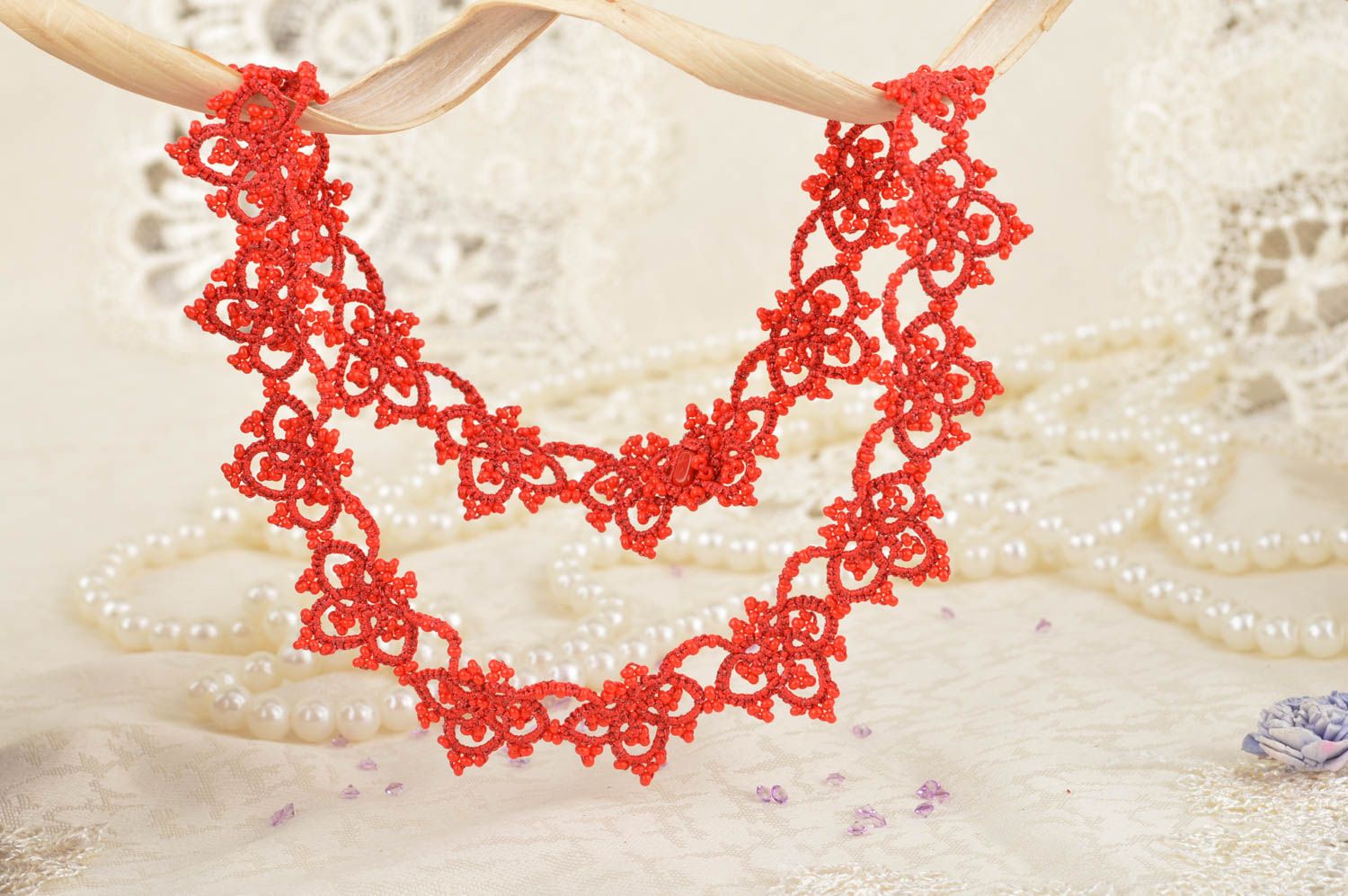 Occhi Collier in Rot mit Spitzen ajour Glasperlen Halskette handmade originell foto 1