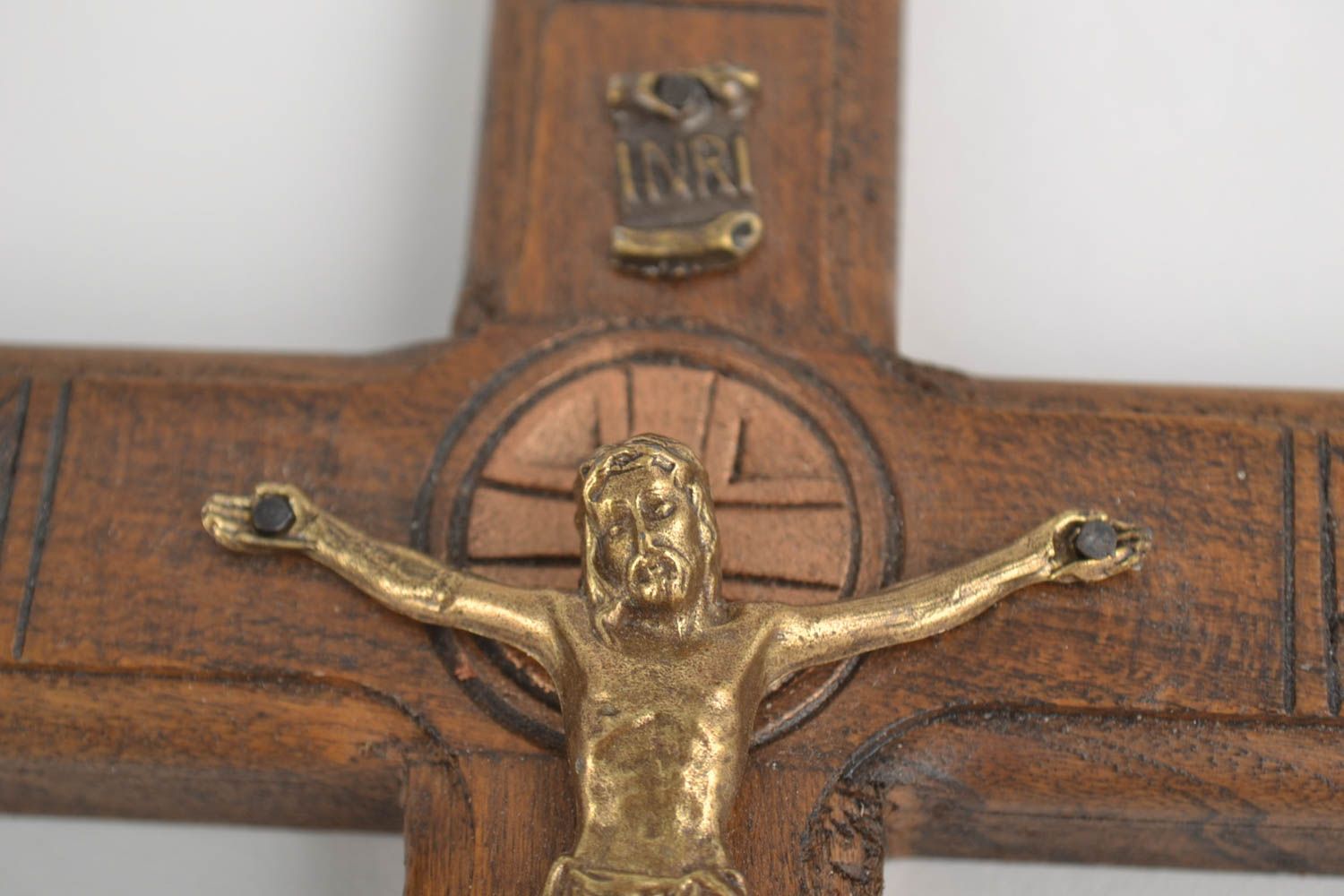 Croix en bois fait main Objet religieux mural Déco maison cadeau design photo 2