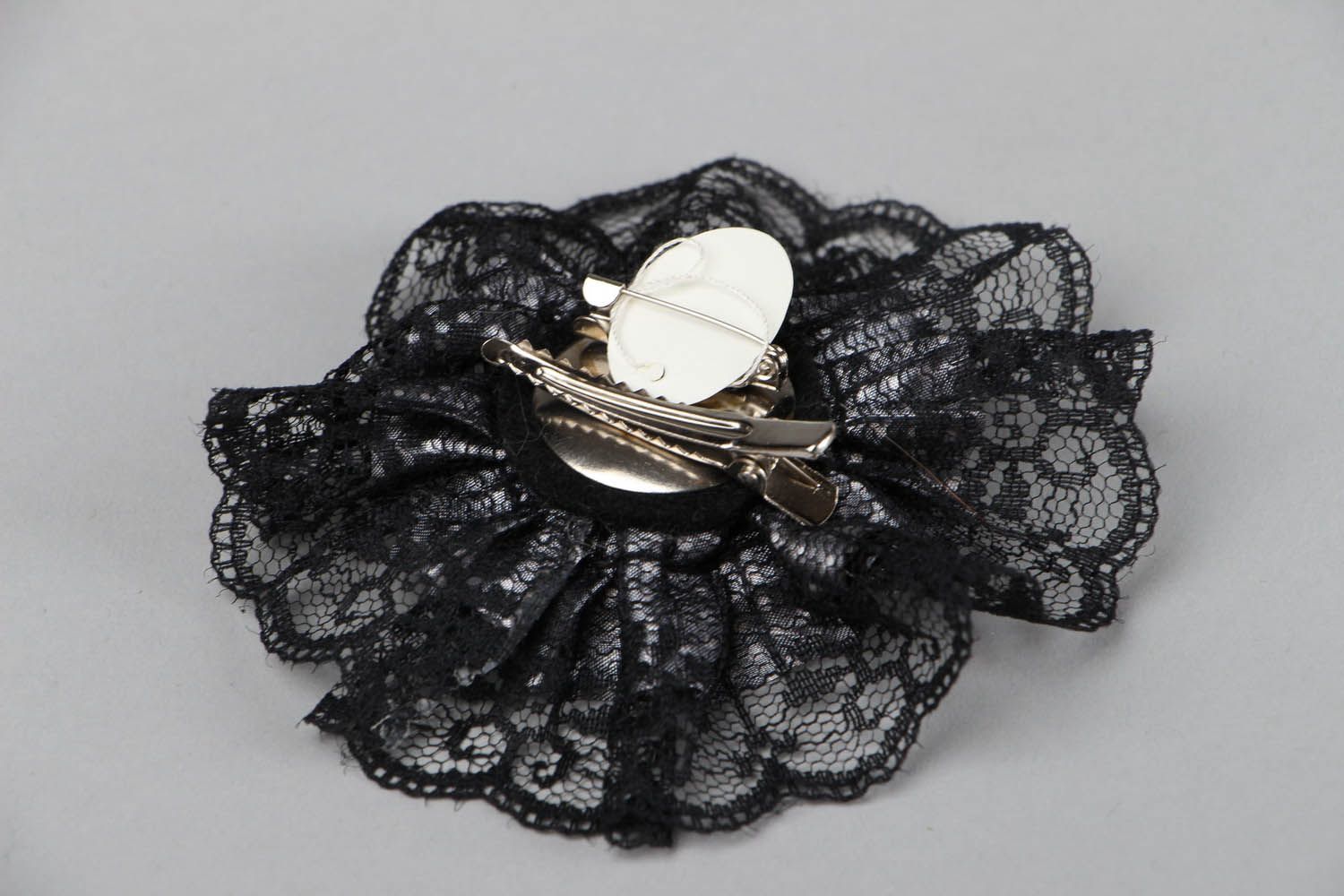 Black and white brooch-hairpin  photo 3