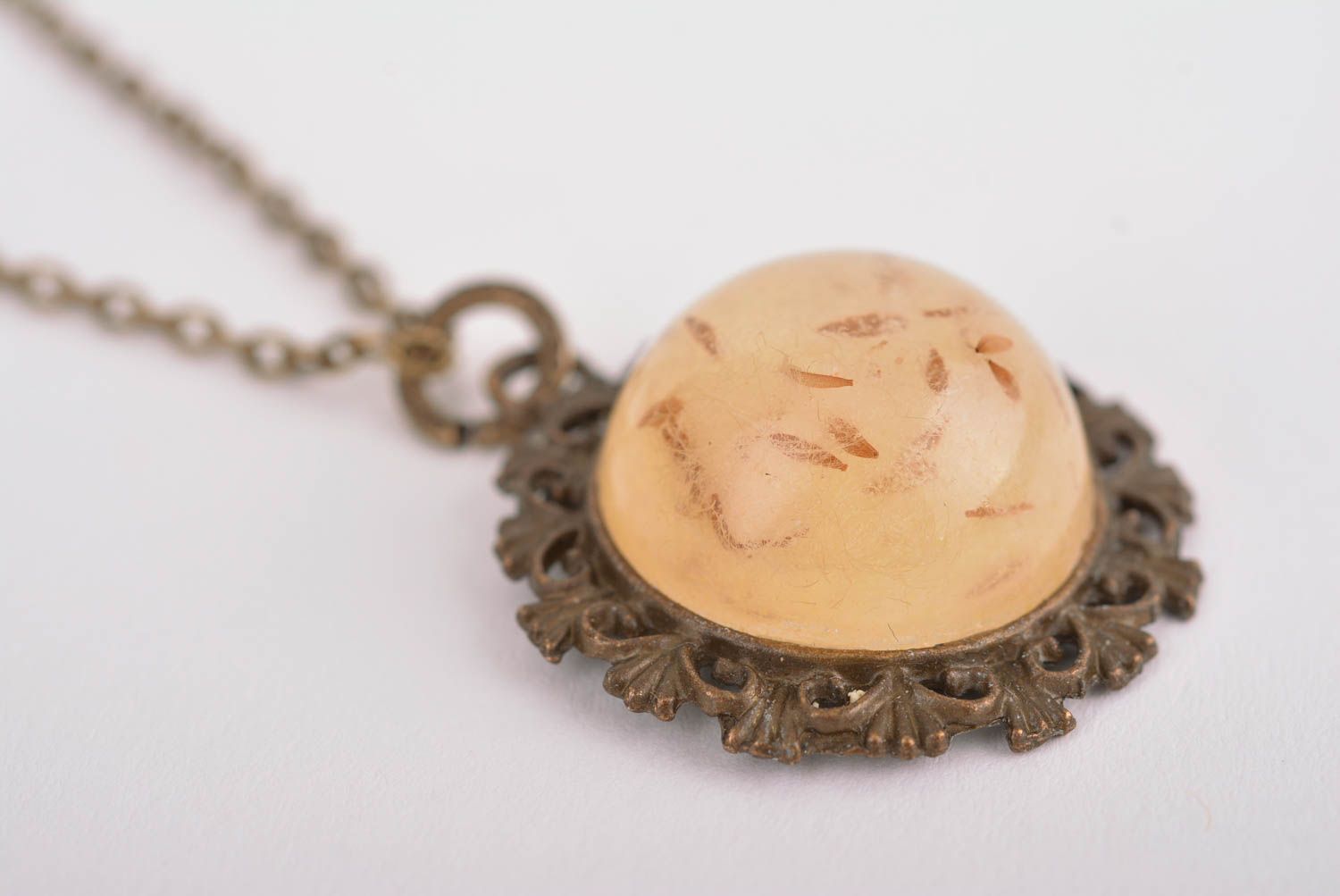 Stylish handmade real flower pendant metal necklace botanical jewelry for girls photo 4