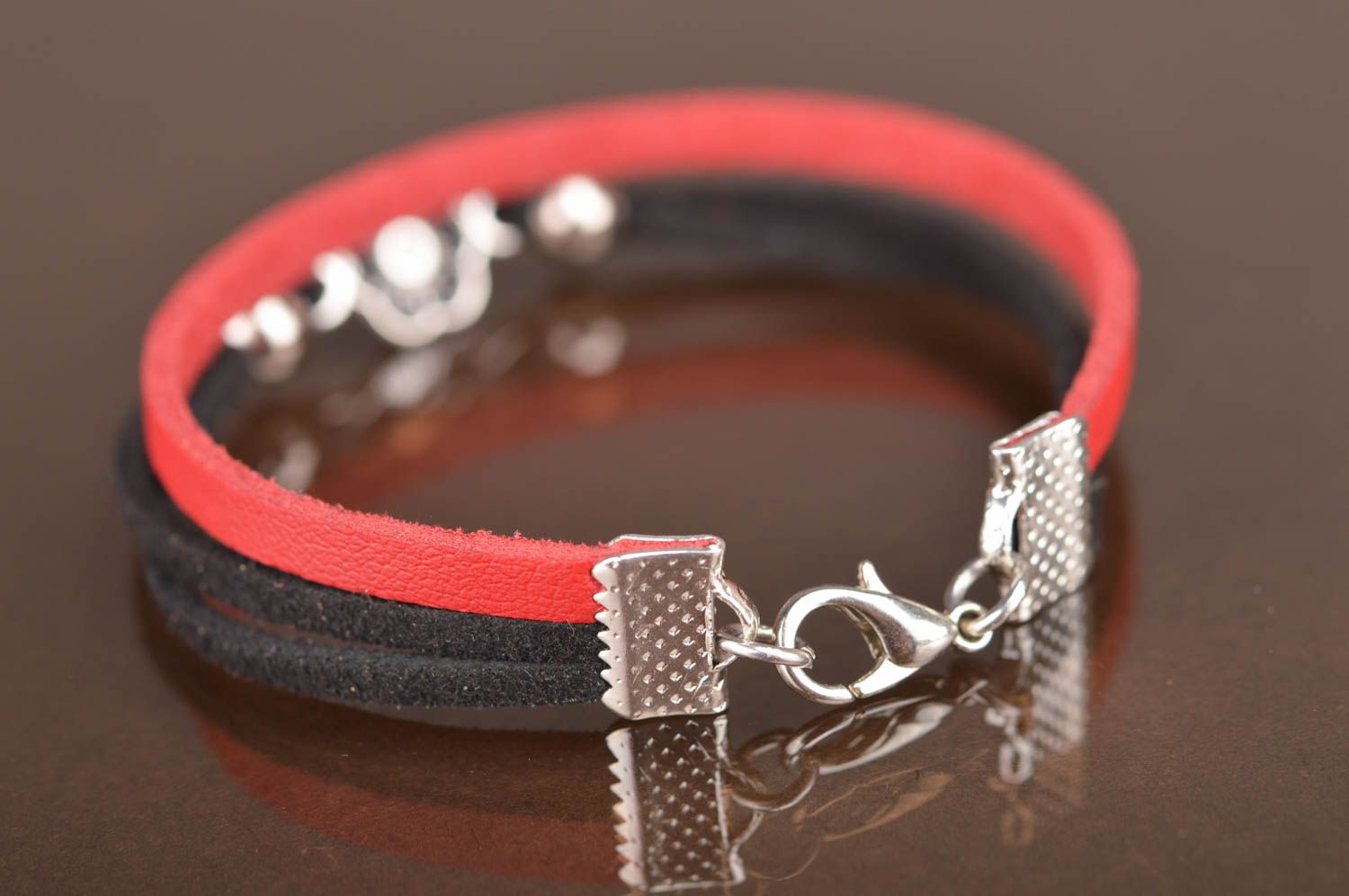 Leather bracelet handmade jewelry summer accessory with flower red and black photo 5