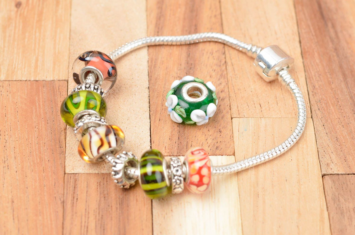 Unusual handmade glass bead jewelry findings art and craft creative work ideas photo 4
