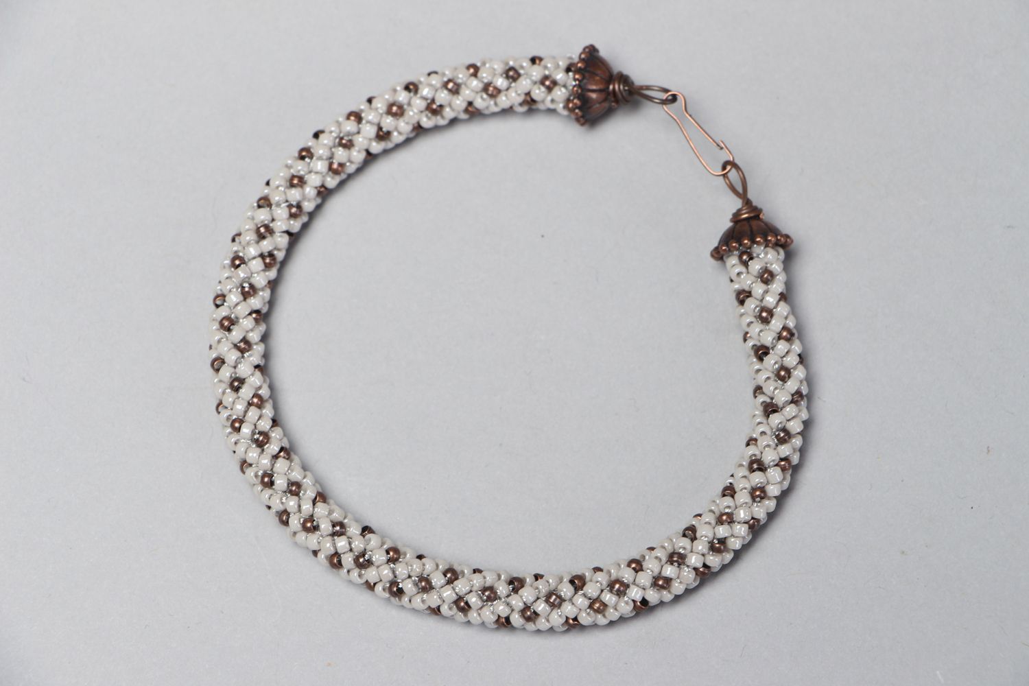 Bracelet crocheté de perles de rocailles Sable photo 1