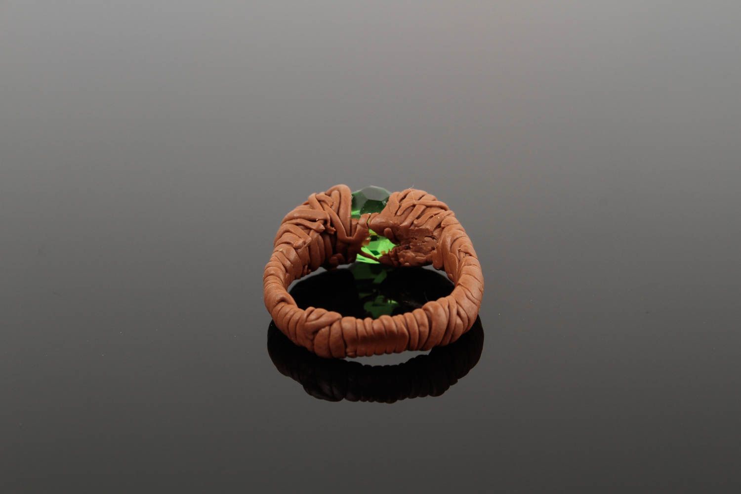 Кольцо ручной работы кольцо для девушек украшение из полимерной глины и бисера фото 3