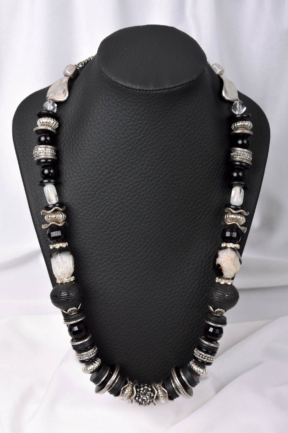 Handmade designer necklace jewelry with natural stone stylish black necklace photo 1