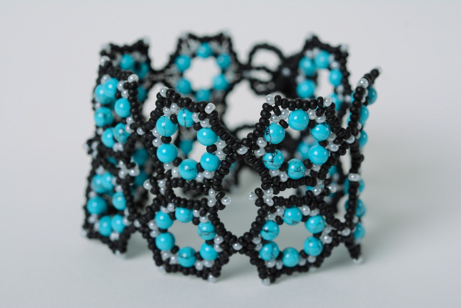Black and blue handmade designer wrist bracelet woven of beads for women photo 3