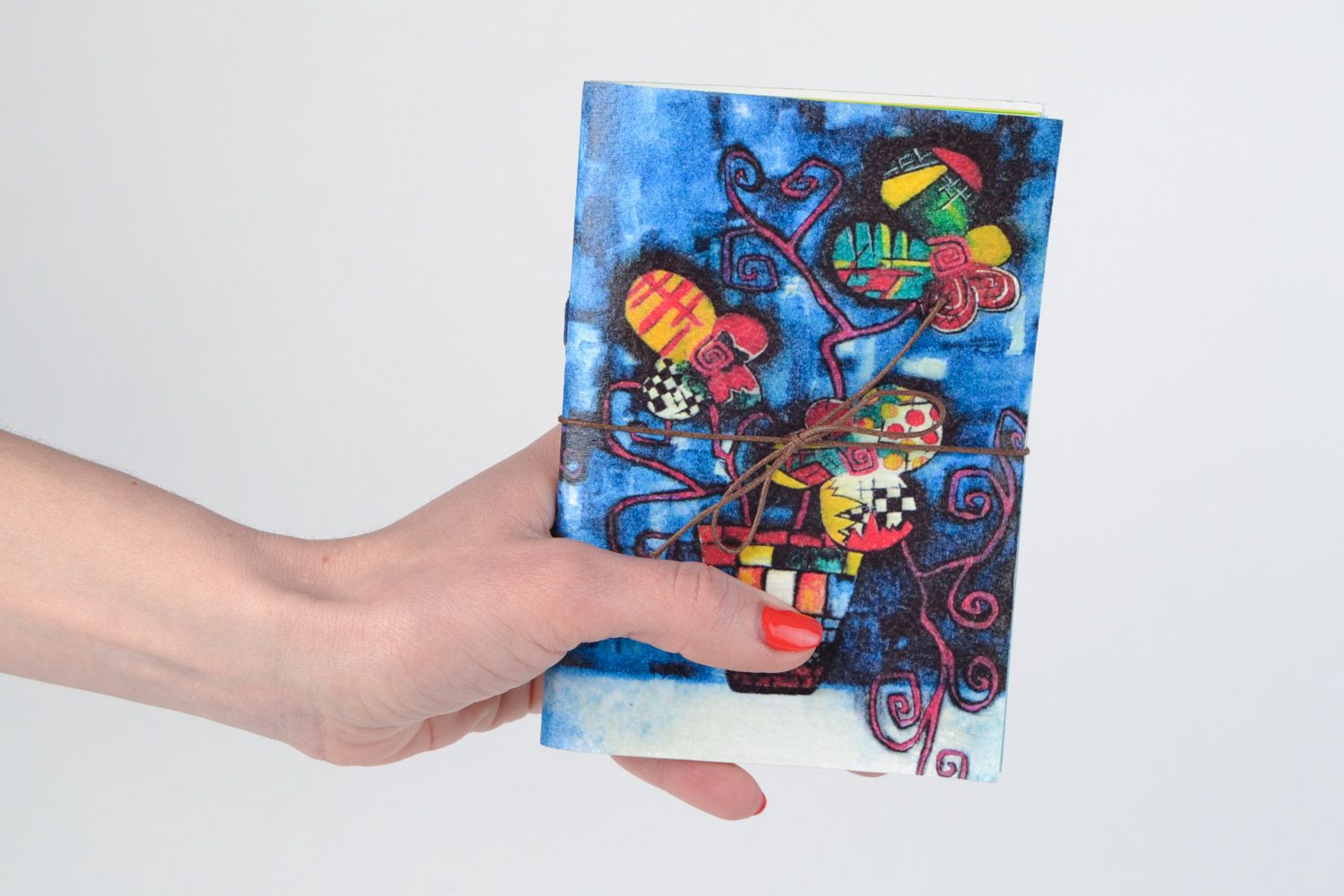 Libreta de notas artesanal sketchbook con 48 hojas de varios colores  foto 2