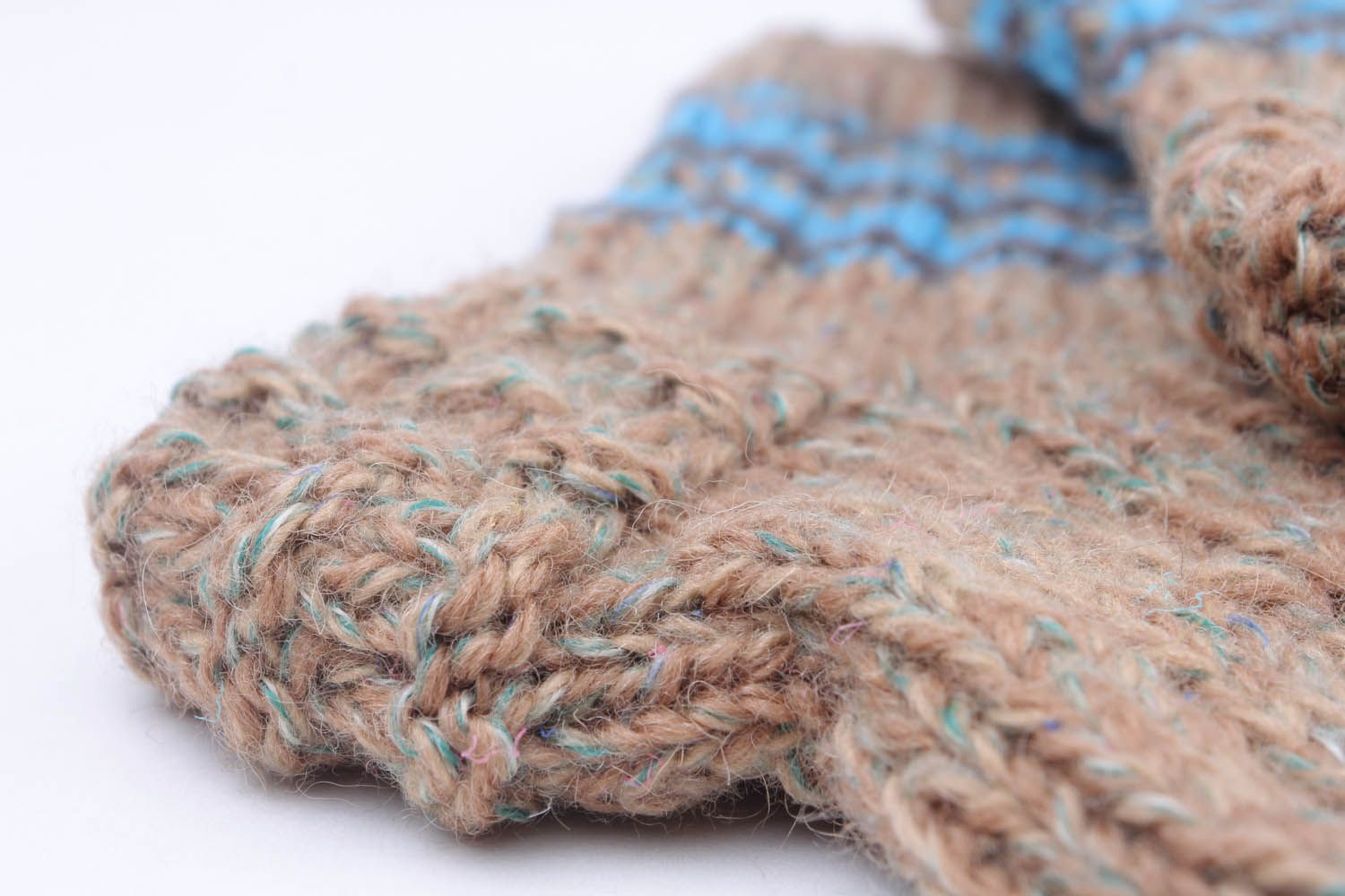 Meias quentes com listras azuis tricotadas de lã à mão roupas de mulher artesanais foto 3