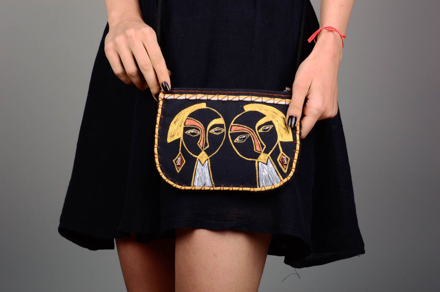 Damen Schultertasche aus Textil originell handmade Accessoire mit Porträt foto 2