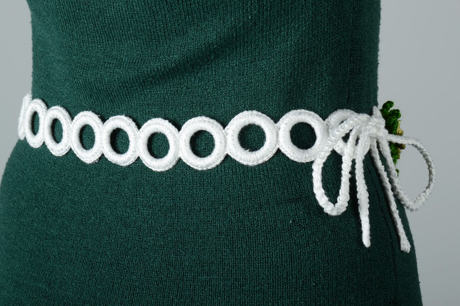Homemade acrylic and cotton crochet flower belt photo 2