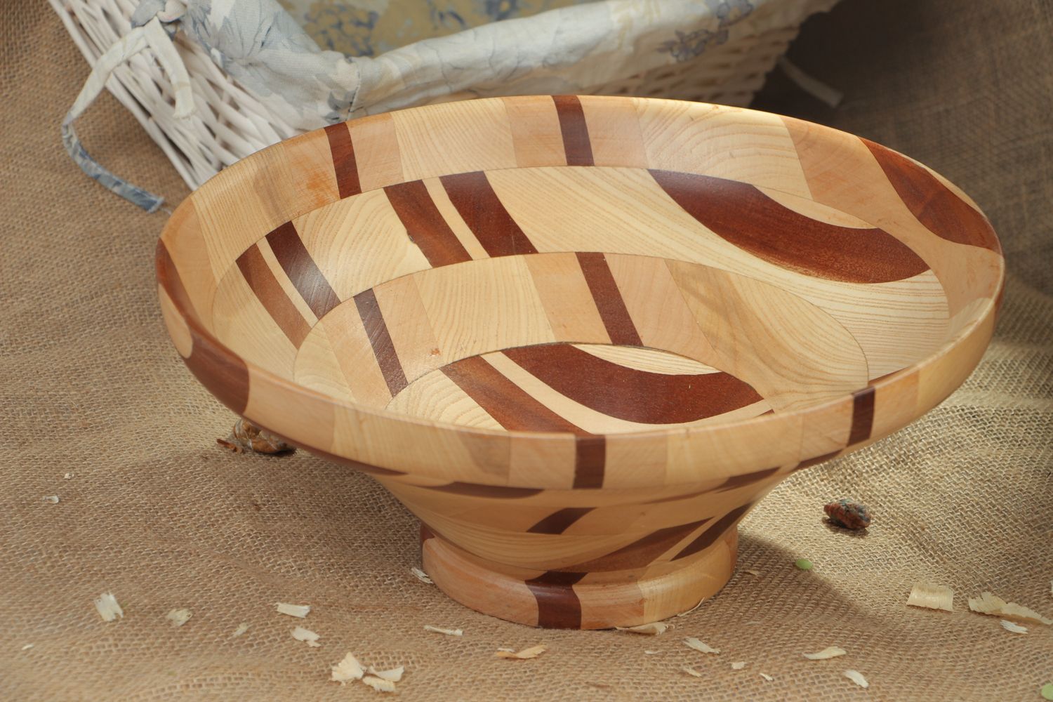 Deep wooden fruit bowl photo 5