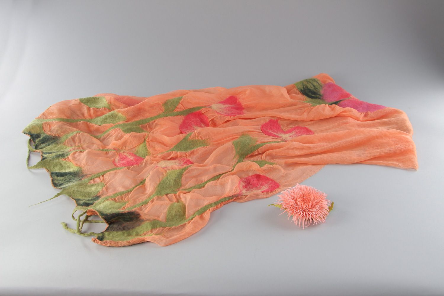 Set of handmade accessories silk scarf and floral brooch in pink color palette photo 1
