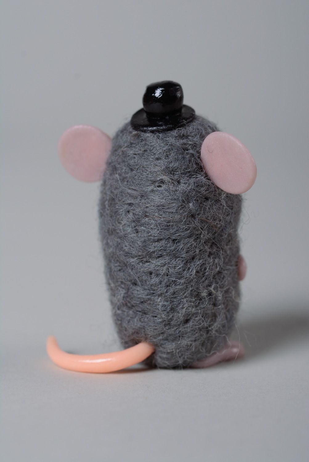 Handmade felted wool figurine of mouse photo 3