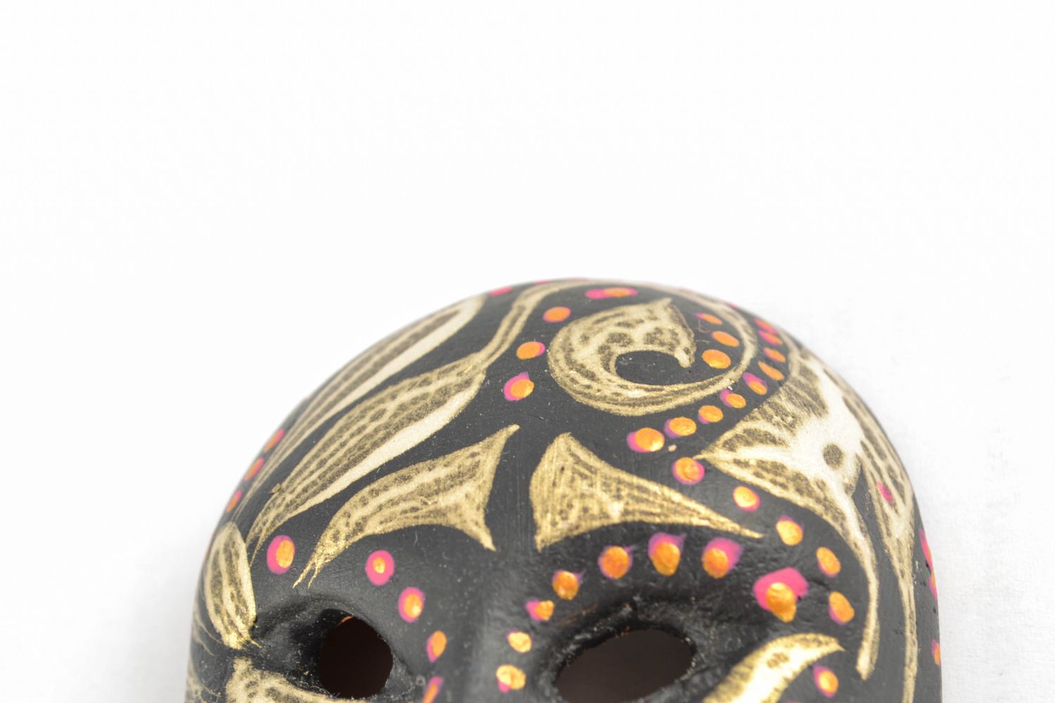 Интерьерная подвеска карнавальная маска с росписью  фото 3