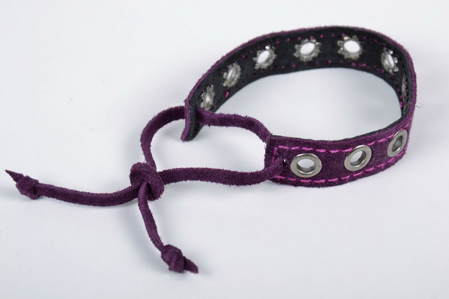 Purple leather bracelet photo 2