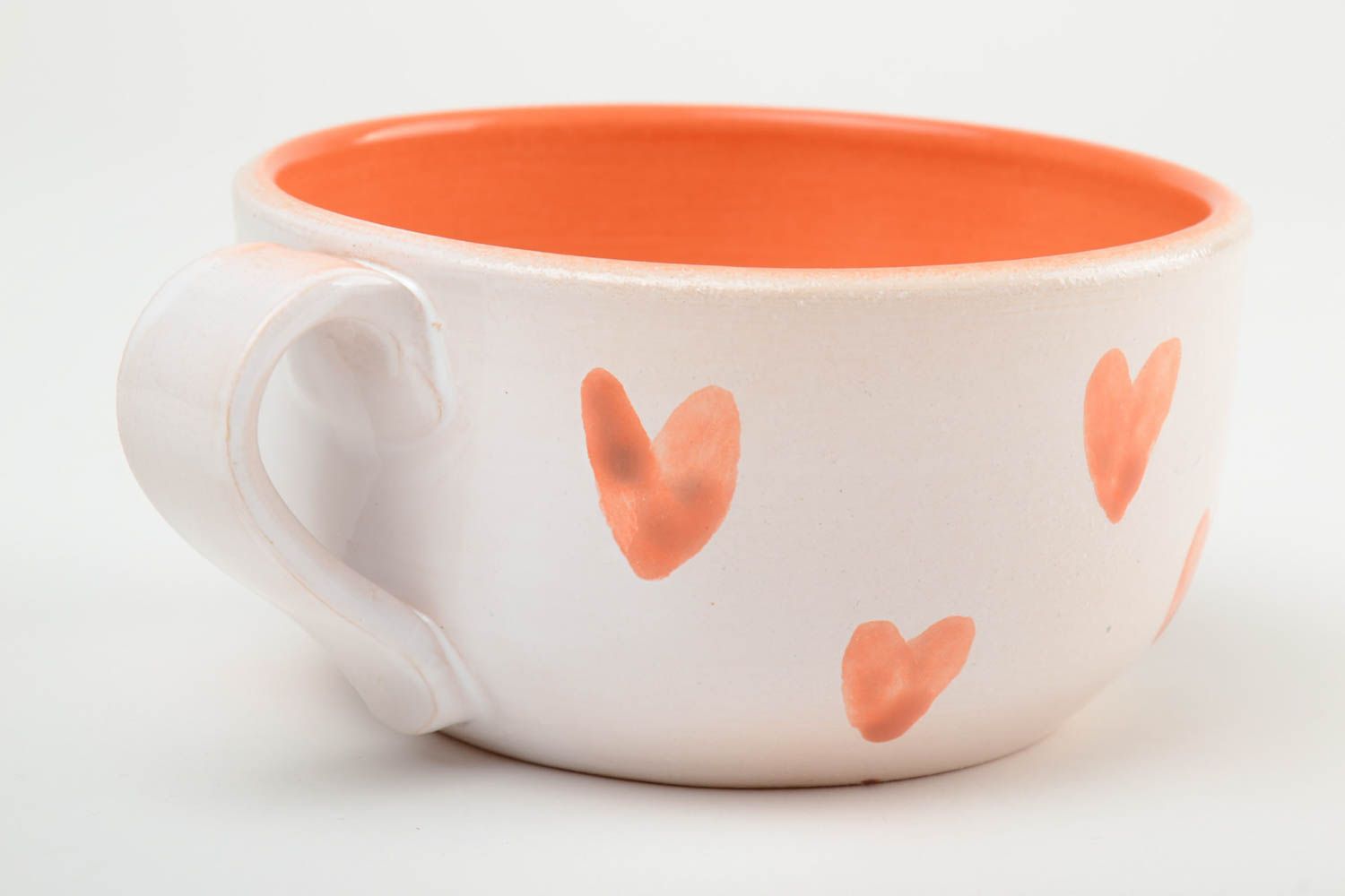 XXL ceramic coffee cup in white and orange color with heart pattern and handle photo 4