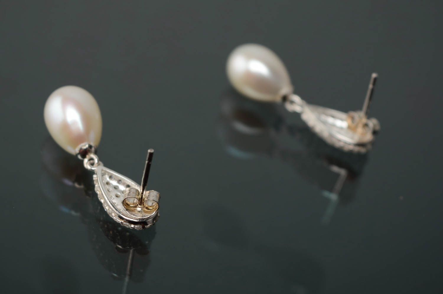 Boucles d'oreilles en argent avec perles faites main pendantes accessoire design photo 5