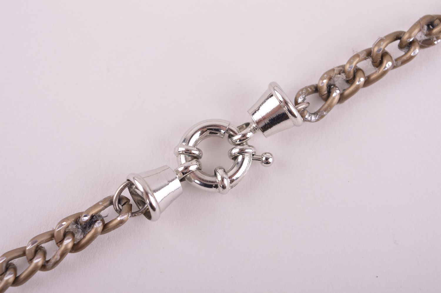 Girocollo fatto a mano collana originale con perline e pietre ornamentali foto 4