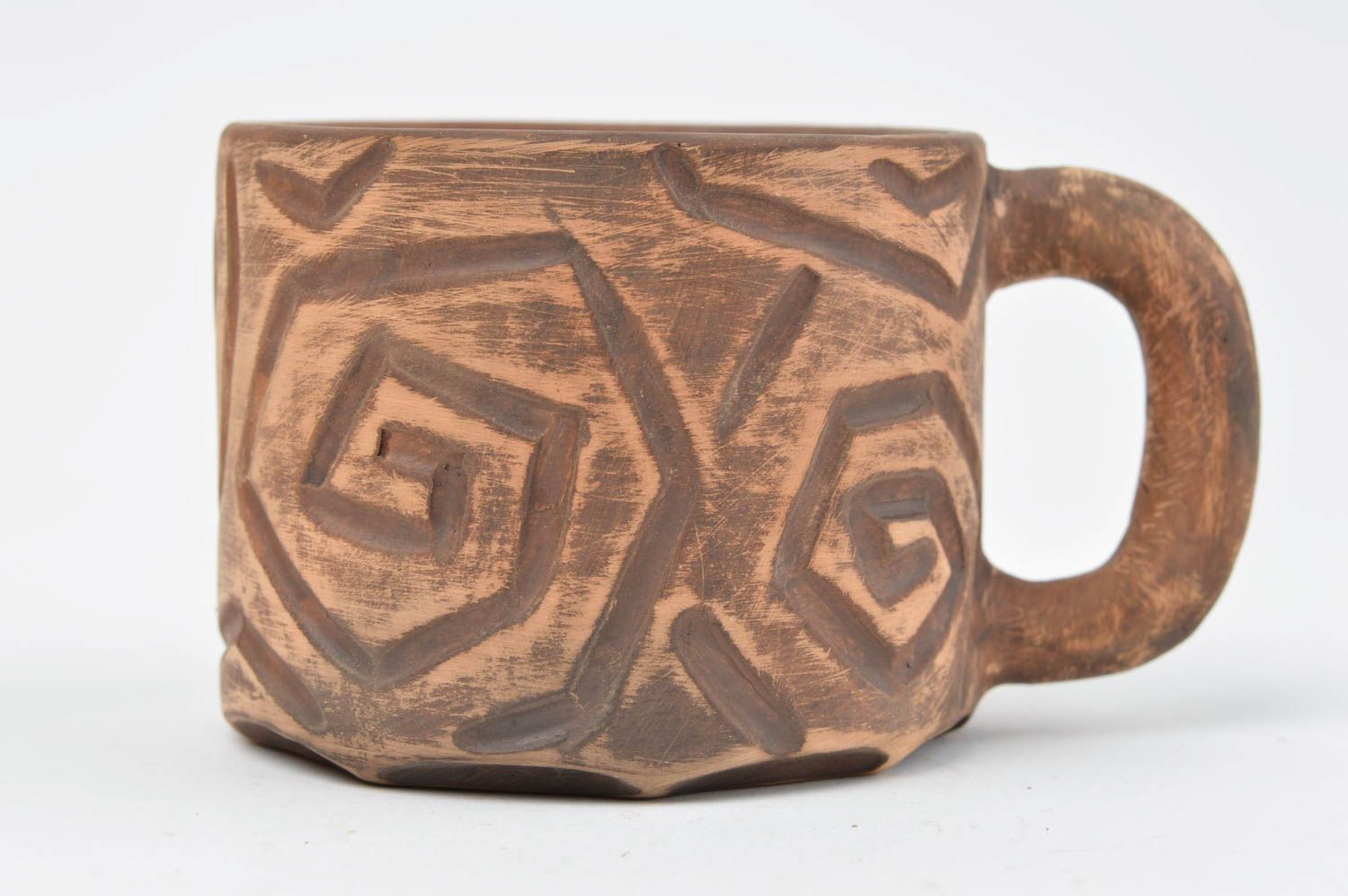 Clay ceramic middle size coffee mug with handle and pattern photo 2