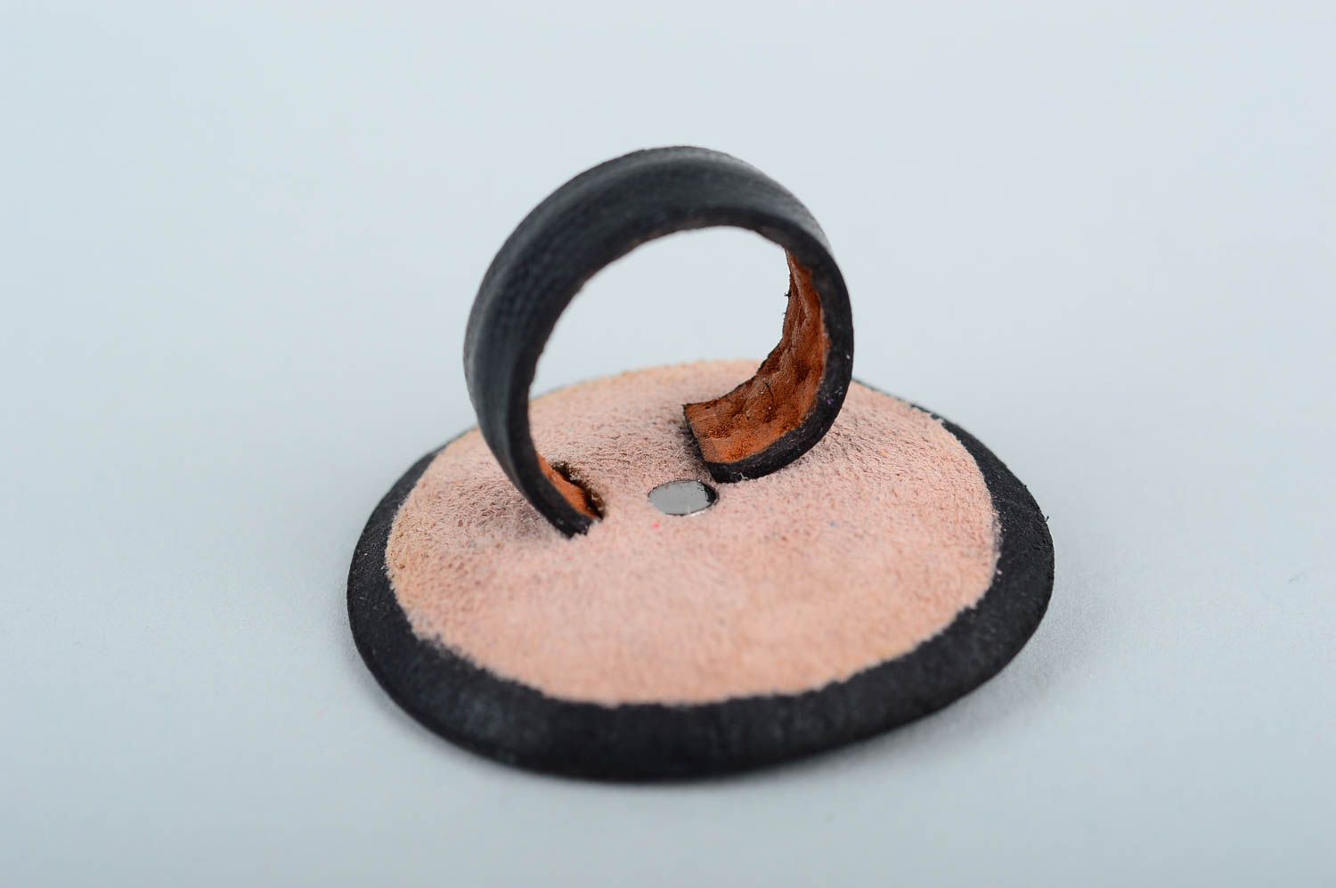 Bague en cuir naturel Bijou fait main design extravagant Cadeau pour femme photo 3