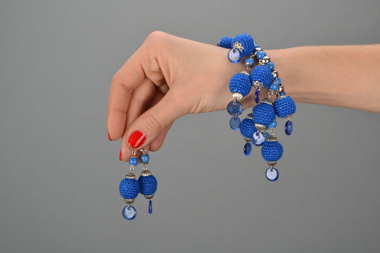 Set of blue crocheted jewelry photo 2