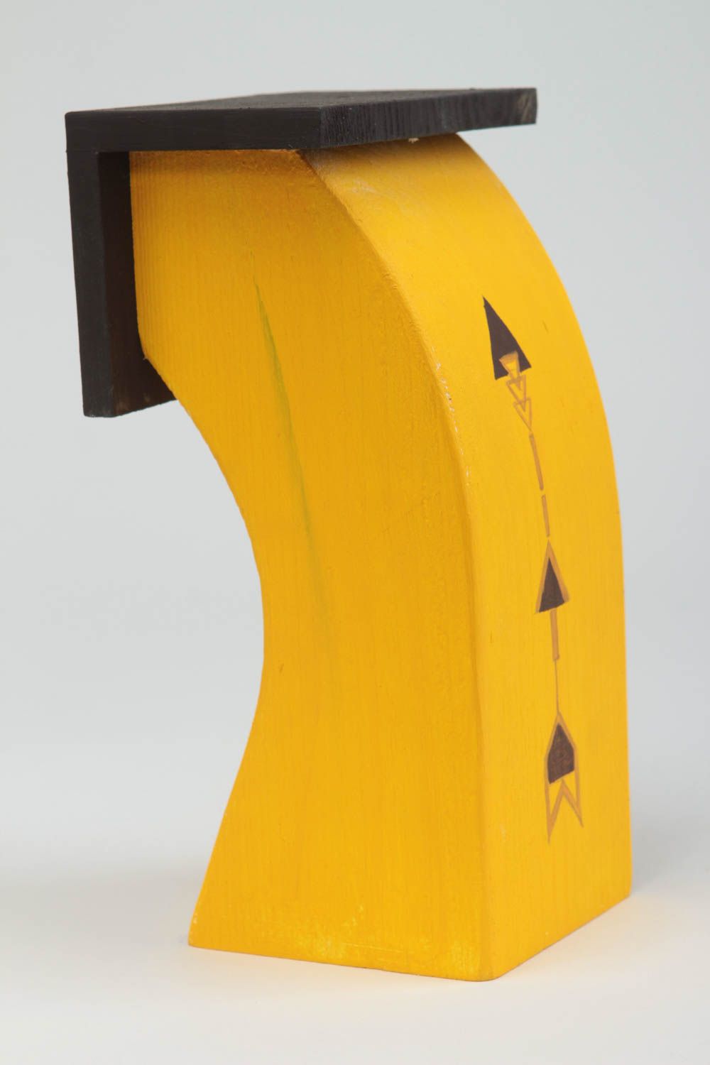 Фигура из дерева ручной работы сувенир статуэтка декор для дома желтый  фото 3