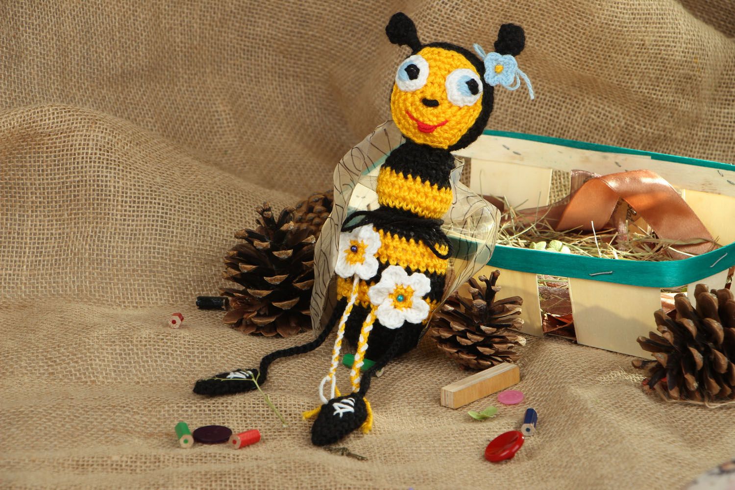 Вязаная игрушка пчела фото 5