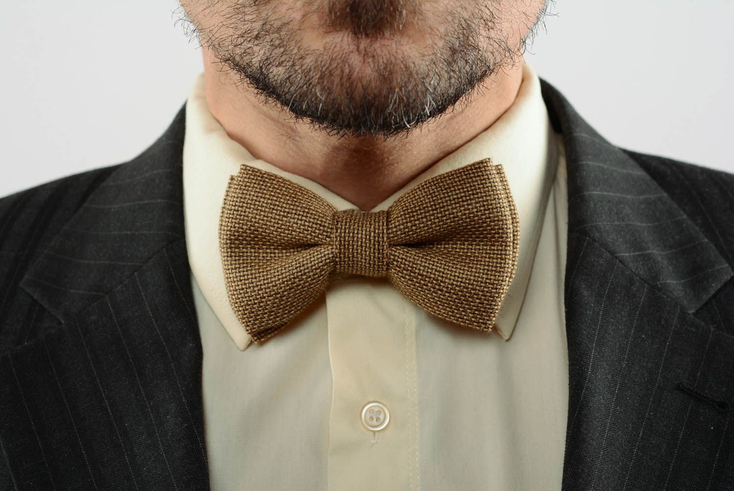 Bow tie made of tweed photo 1