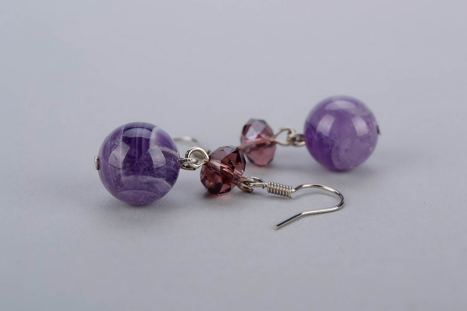 Ball earrings with amethyst photo 1