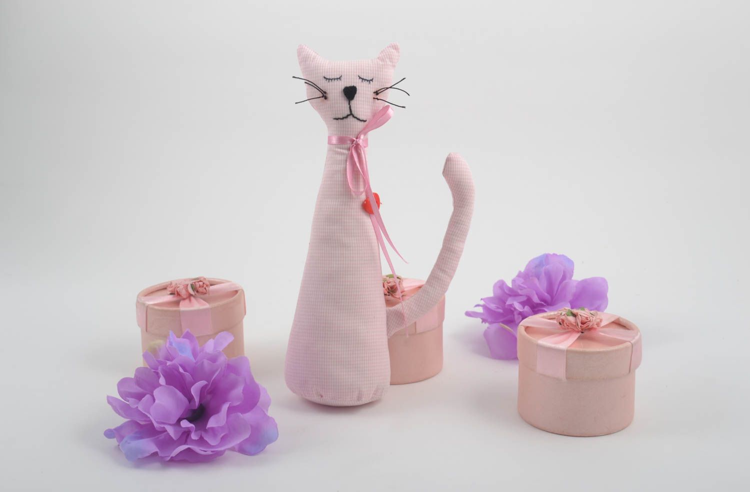 Игрушка кот ручной работы детская игрушка розовая мягкая игрушка из ткани фото 1