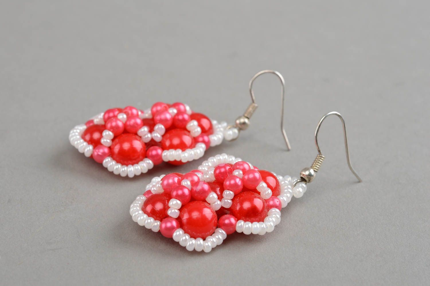 Designer earrings handmade beaded jewelry stylish accessories white and red photo 3