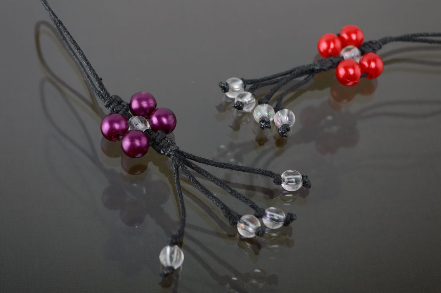 Porte-clefs en macramé tressé original décoré de perles en verre fait main photo 5
