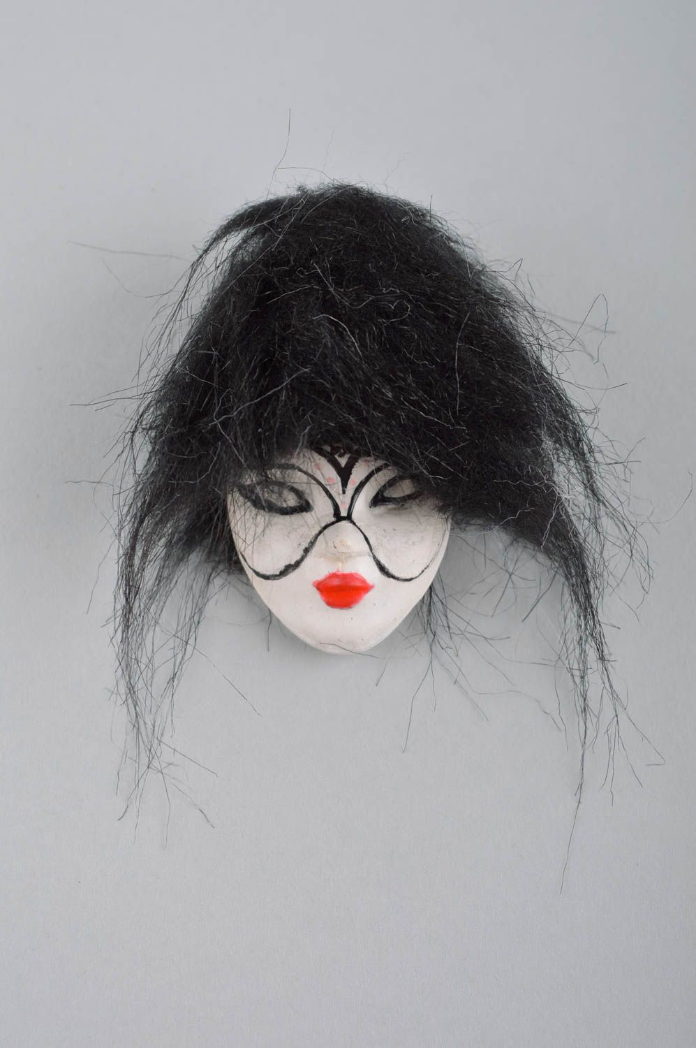 Магнит на холодильник хэнд мэйд декор для дома необычный подарок Черная маска фото 2