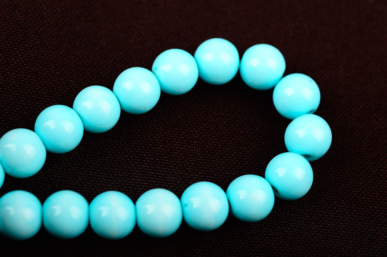 Bracelet perles fantaisie Bijou fait main bleu ciel Accessoire femme design photo 5
