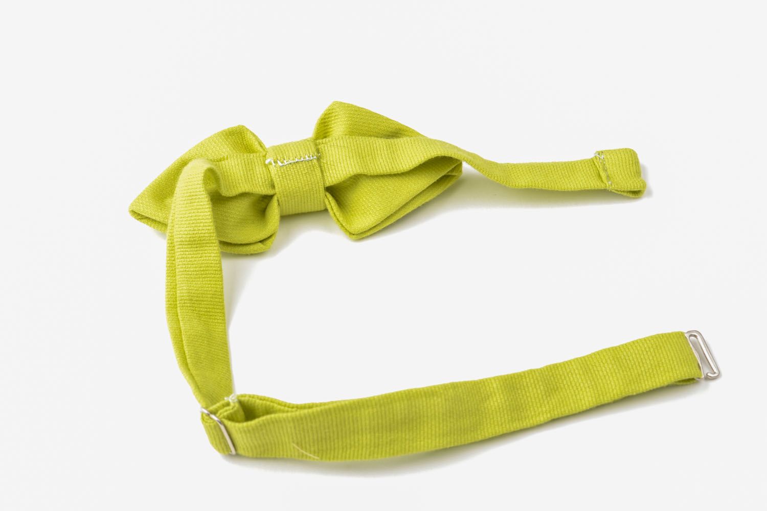 Triangle lime bow tie photo 5