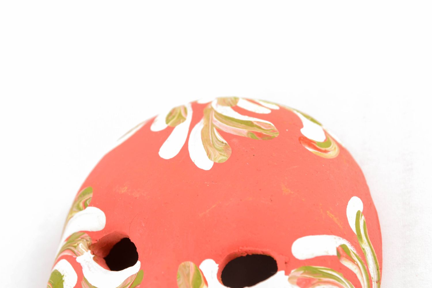 Colgante decorativo, máscara de carnaval de arcilla  foto 3