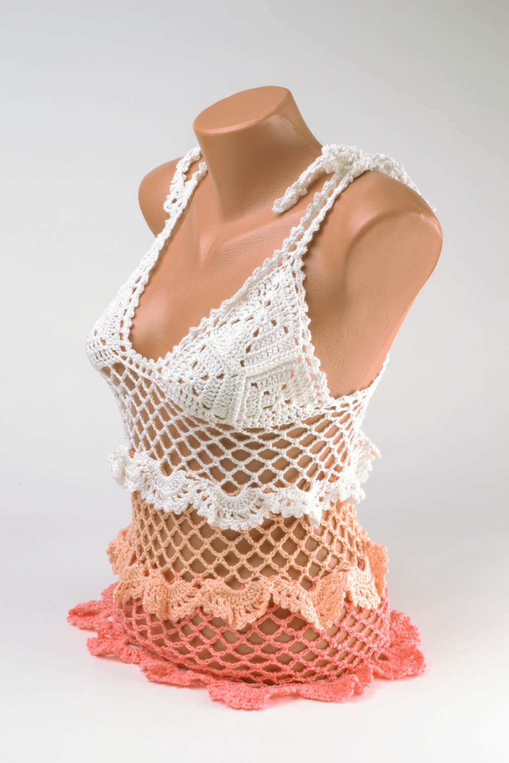 Lace crochet shirt with gradient photo 3