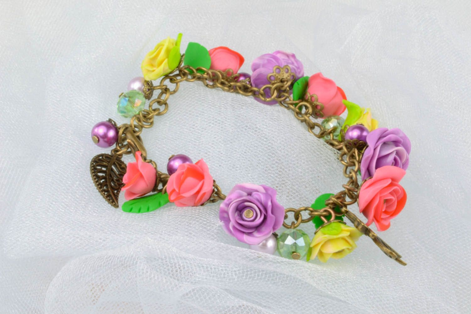 Bracelet with flower charms photo 2