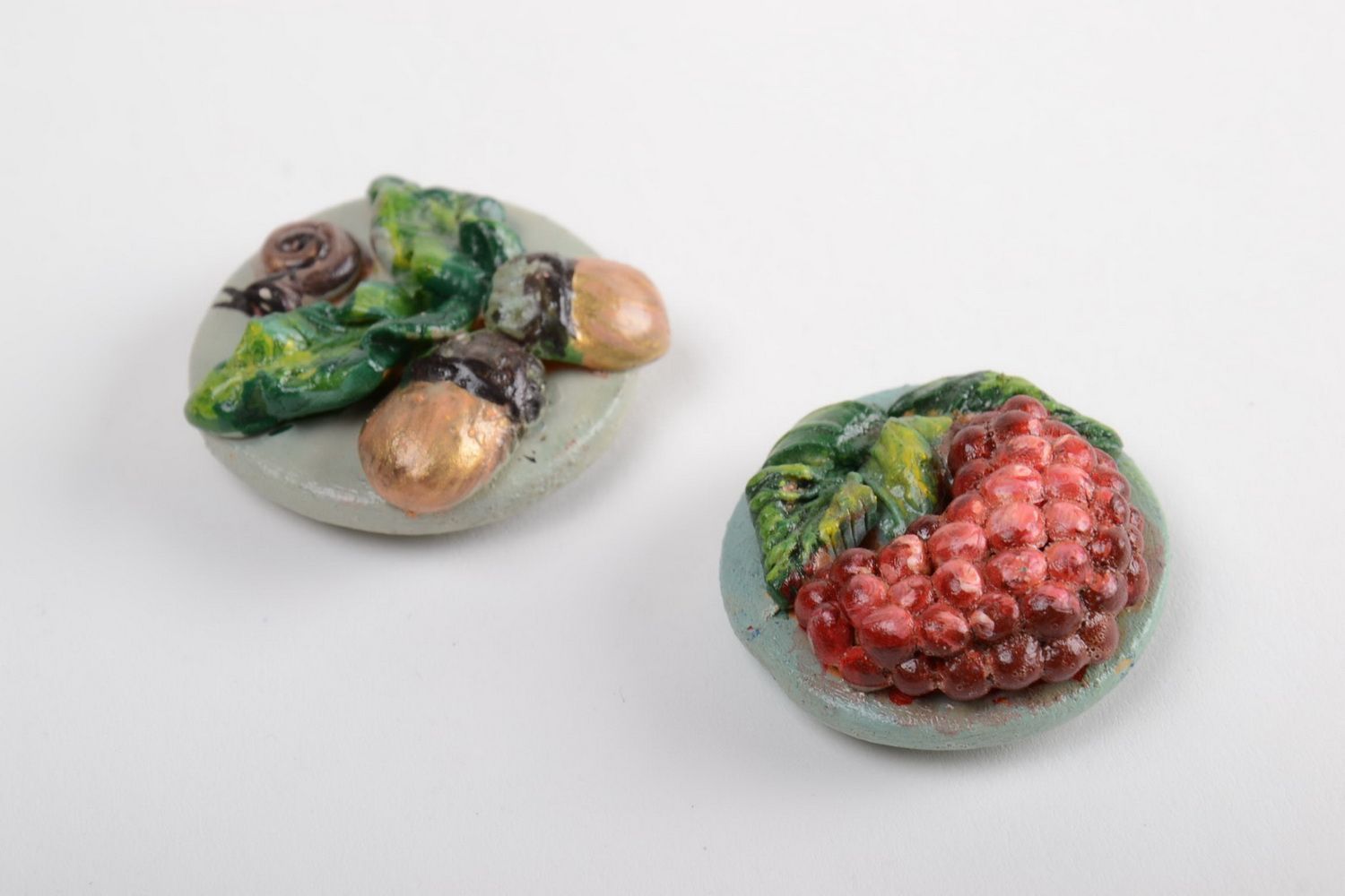 Set aimants frigo céramiques ronds faits main 2 pièces décoration cuisine photo 2