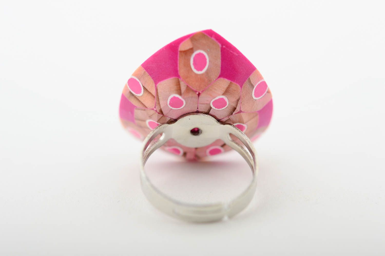 Перстень ручной работы кольцо из карандашей розовое большое стильное кольцо фото 5