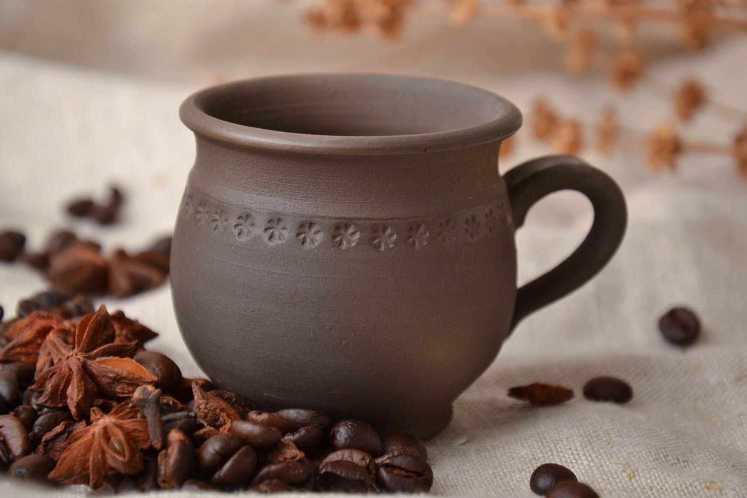 5 oz clay dark brown coffee cup for a girl with handle and flower pattern 0,18 lb photo 1