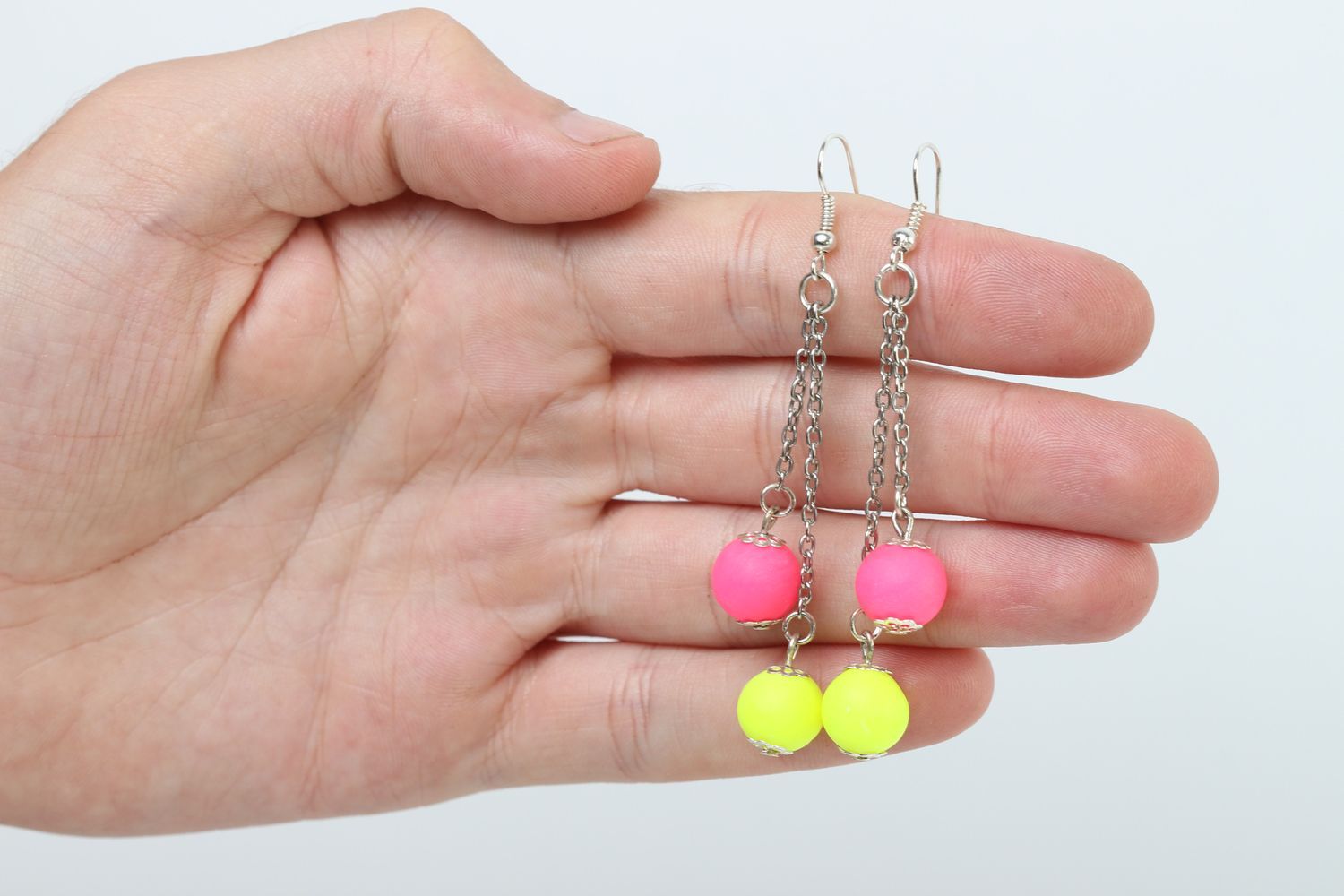 Boucles d'oreilles pendantes Bijou fait main rose-jaune design Cadeau femme photo 4