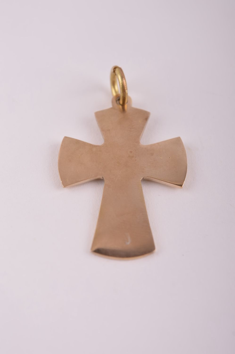 Pendentif croix design Bijou fait main Accessoire religieux original laiton photo 3