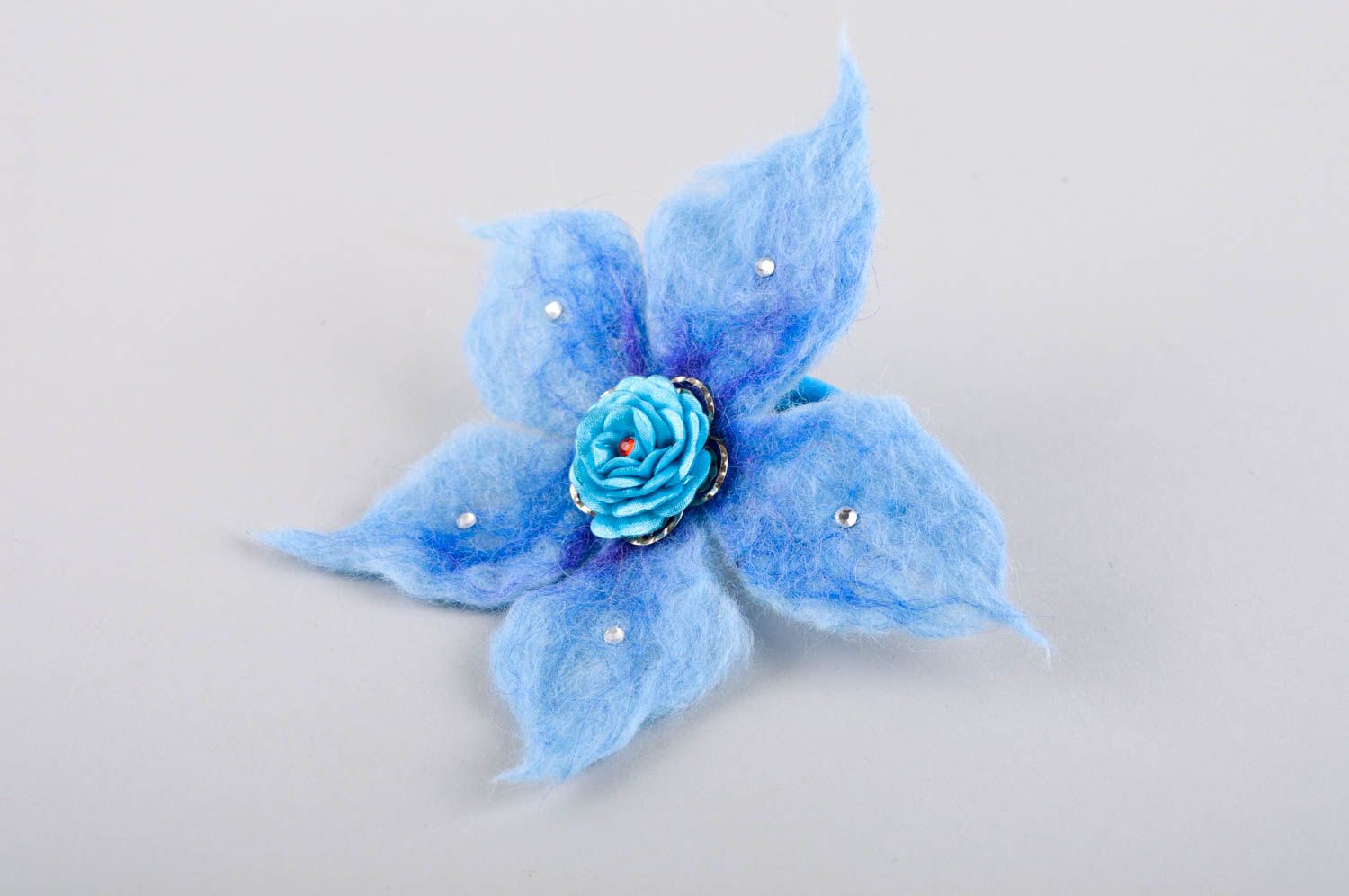 Élastique pour cheveux fait main Accessoire cheveux fleur bleue Cadeau femme photo 2
