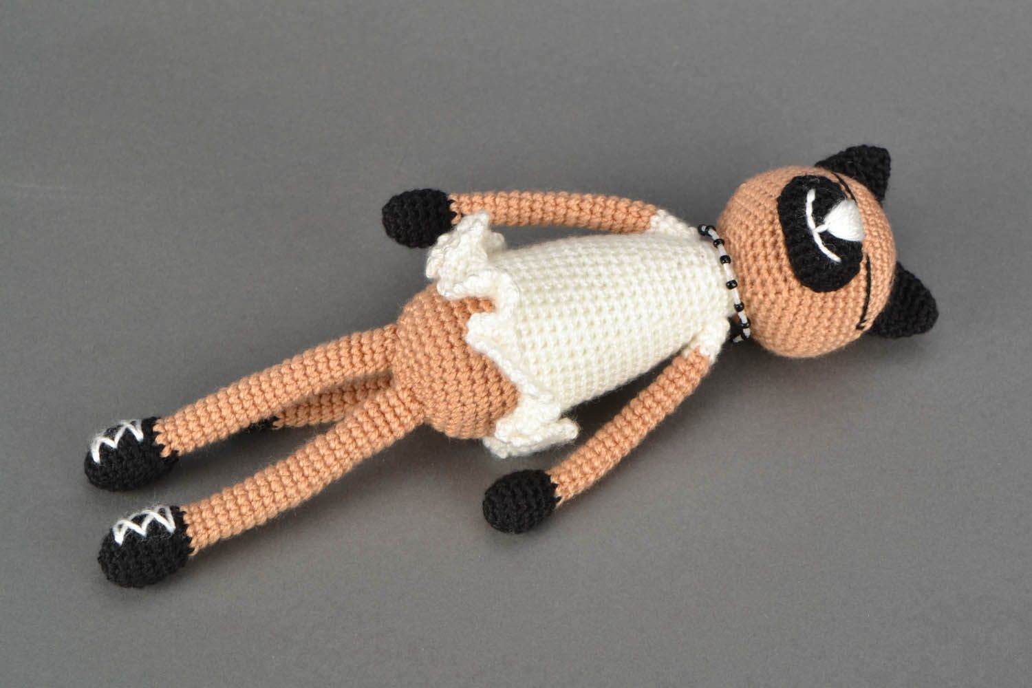 Crocheted toy Siamese photo 3